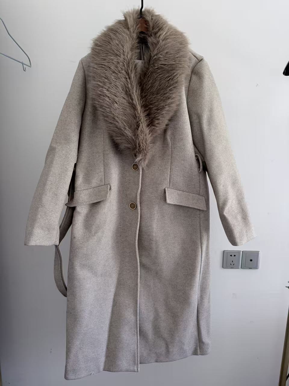 Abrigo con cuello de piel cáli - Wool Coat Peacoat reseña y precio